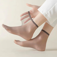 Soft Gray | Cool Neutral